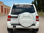 Mitsubishi Pajero io-2