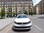 Volkswagen Polo-1