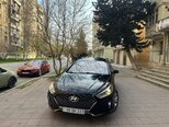 Hyundai Sonata-1