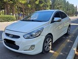 Hyundai Accent-2