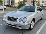 Mercedes E 240-2