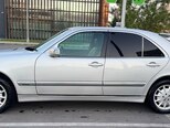 Mercedes E 240-7