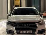 Audi Q7-4