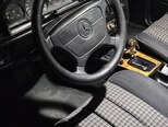 Mercedes 190-5