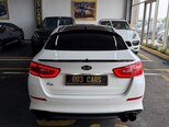Kia K5-6