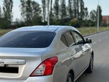 Nissan Sunny-9