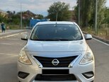 Nissan Sunny-1
