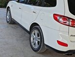 Hyundai Santa Fe-5