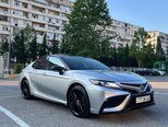 Toyota Camry-8