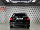Mercedes E 300-7