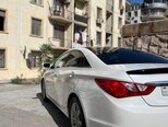 Hyundai Sonata-5