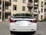 Hyundai Sonata-2