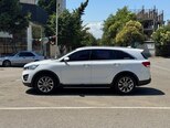 Kia Sorento-4
