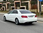 Mercedes E 220-2