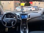 Hyundai Elantra-7