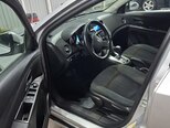 Chevrolet Cruze-10
