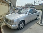 Mercedes E 230-9