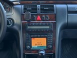 Mercedes E 220-10
