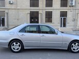 Mercedes E 220-5