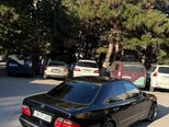 Mercedes E 240-6