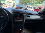 Mercedes E 240-7