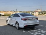 Hyundai Sonata-8