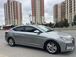 Hyundai Elantra-6