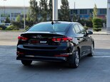 Hyundai Elantra-2