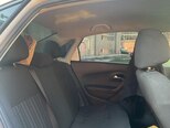 Volkswagen Polo-10