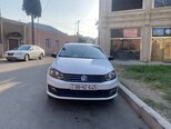 Volkswagen Polo-13