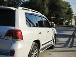 Toyota Land Cruiser-11