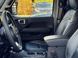 Jeep Wrangler-24