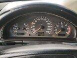 Mercedes E 220-12
