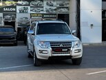 Mitsubishi Pajero-16