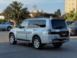 Mitsubishi Pajero-7