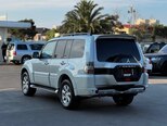 Mitsubishi Pajero-6