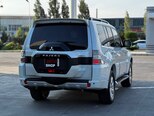 Mitsubishi Pajero-3