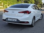 Hyundai Elantra-8