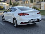 Hyundai Elantra-7