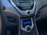 Hyundai Elantra-8