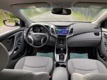 Hyundai Elantra-6