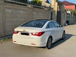 Hyundai Sonata-4
