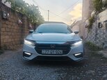Honda Insight-2