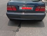 Mercedes E 240-2