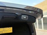 Lexus LS 460L-38