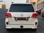 Toyota Land Cruiser-2