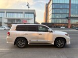 Toyota Land Cruiser-5
