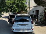 Toyota Land Cruiser Prado-8