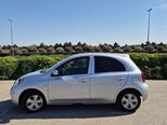 Nissan March-5