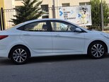 Hyundai Accent-6